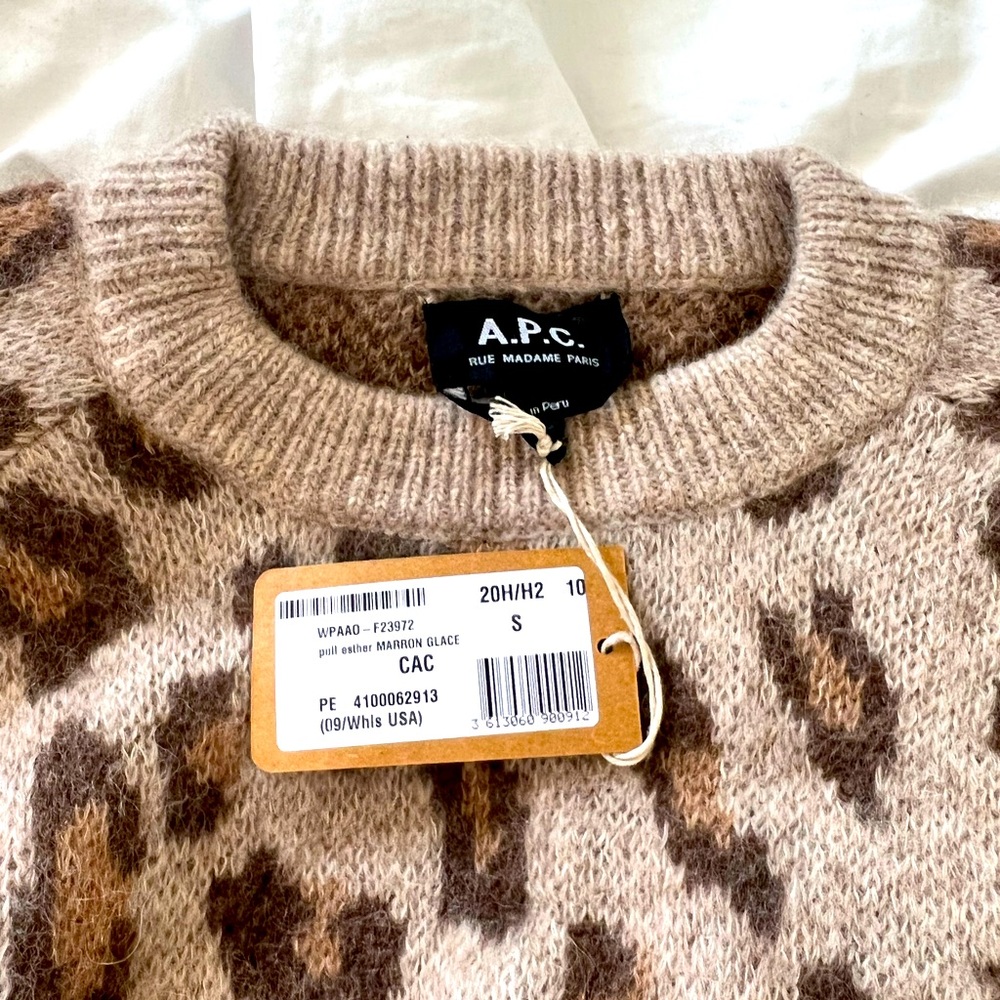 BNWT A.P.C. Esther leopard print alpaca merino sweater size S